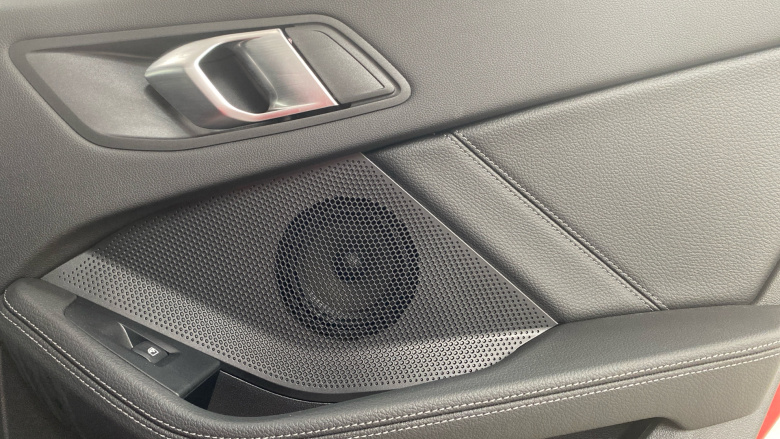 BMW 1 Series 118i SE 5dr Petrol Hatchback